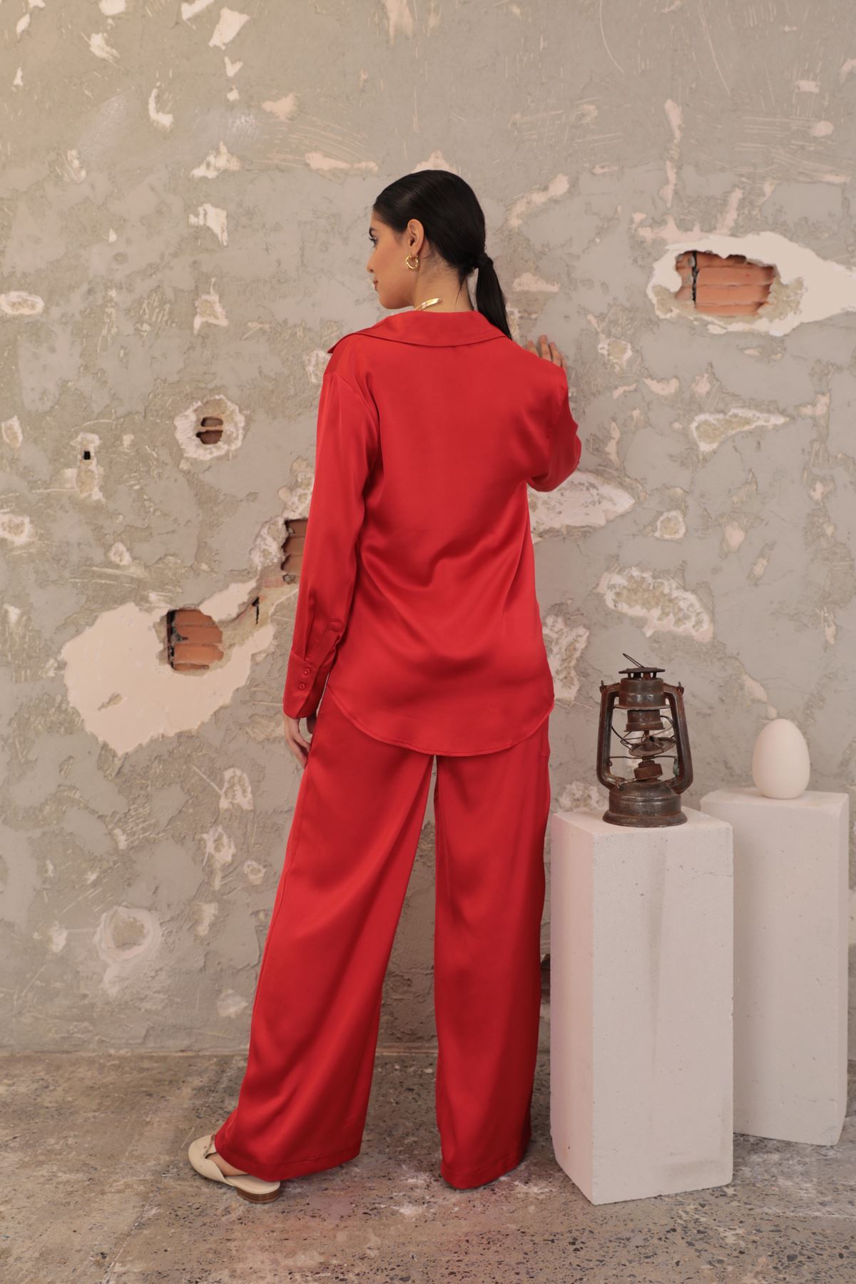 Kobe Saten Kumaş Beli Lastikli Kadın Pantolon-Kırmızı