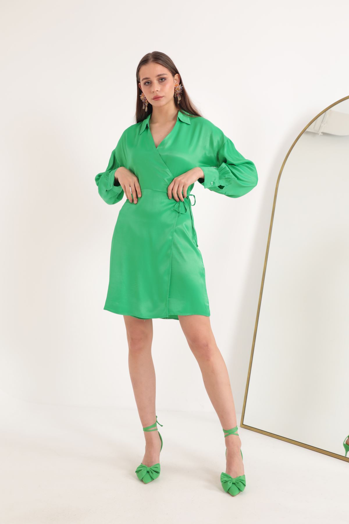 Saten Kumaş Anvelop Bağlama Detay Kadın Elbise-Yeşil