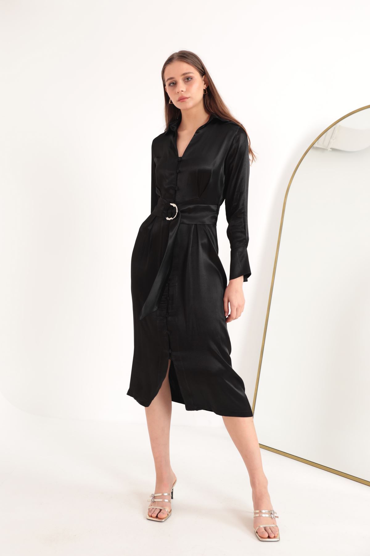 Saten Kumaş Düğme Detay Geniş Manşet Midi Kadın Elbise-Siyah