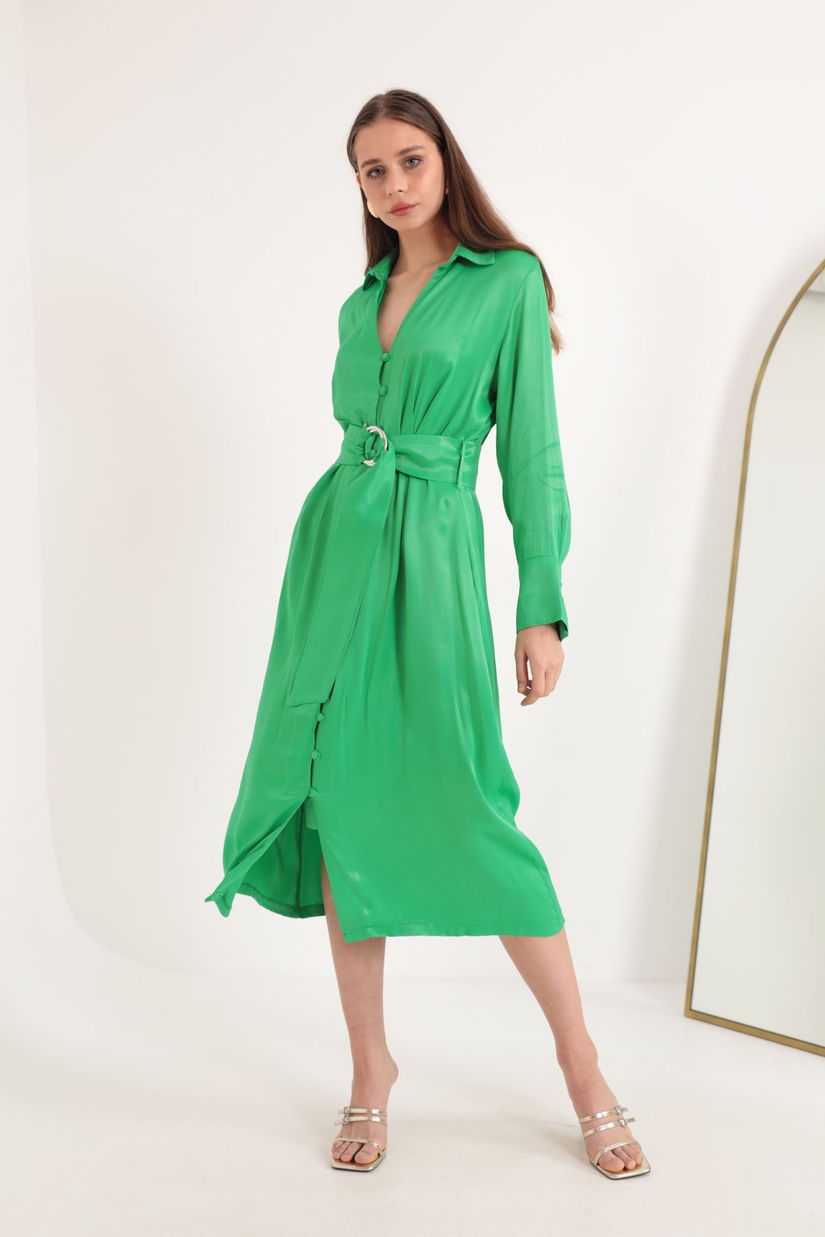 Saten Kumaş Düğme Detay Geniş Manşet Midi Kadın Elbise-Yeşil
