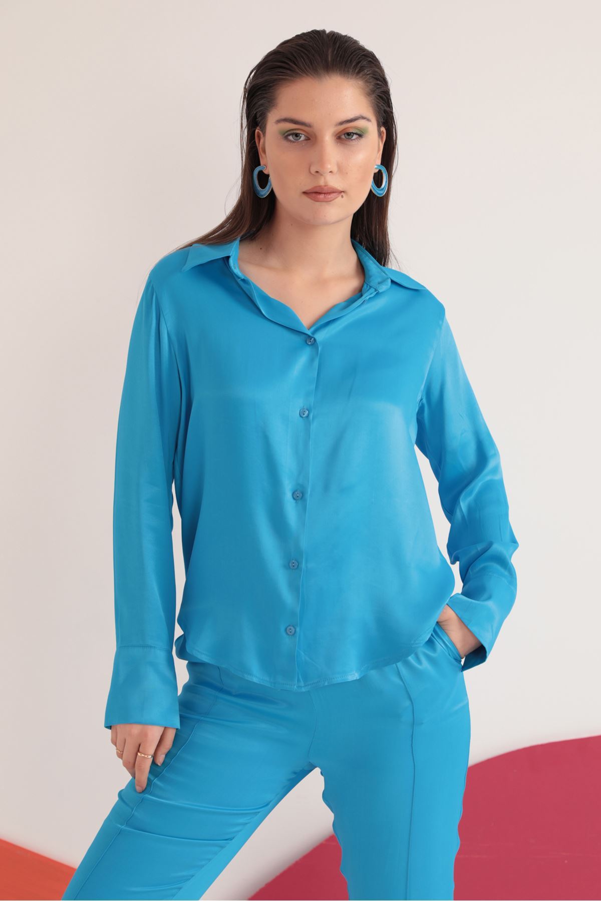 Saten Kumaş Basic Kadın Gömlek-Mavi